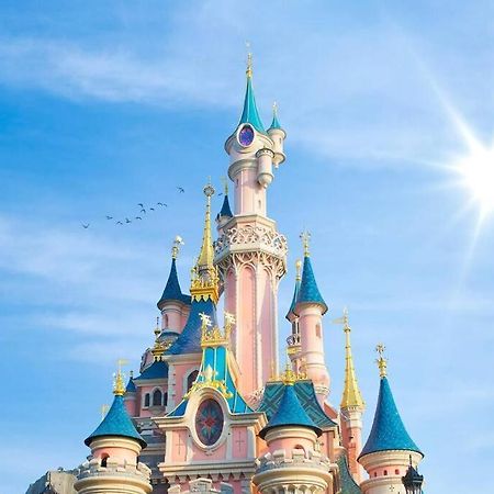 Le 82 - Studio Pour 4 A 3 Minutes De Disneyland Paris Montévrain Zewnętrze zdjęcie
